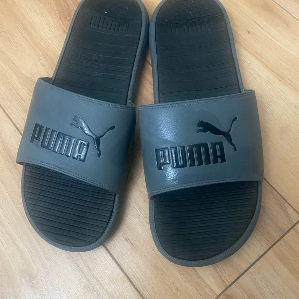 COPY - Mens puma slip-ons